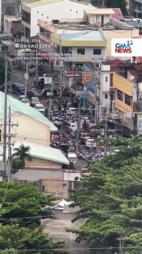 Students evacuate following an earthquake in Davao City | GMA News