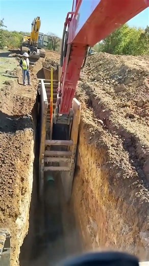 Trench Shoring & Protection Board Installation Process