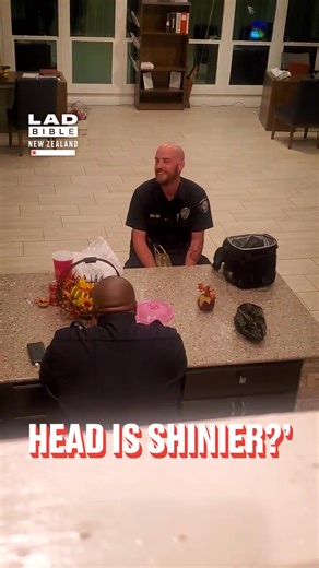 That's the shiniest noggin I've ever seen 🧑‍🦲😂 | LADbible New Zealand