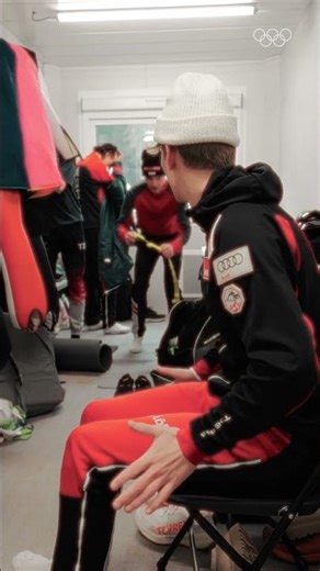 This is what ski jumping sounds like! 🎧⛷️