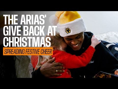 The Arias family give back to the Wolverhampton community at Christmas!