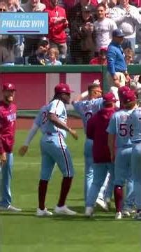 JUSTIN CRAWFORD WALKS IT OFF!!!! PHILLIES COMEBACK TO WIN IT! 🔥