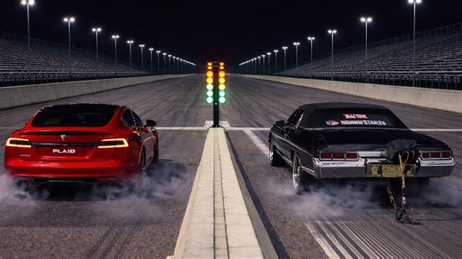 2,500 HP Chevrolet Caprice Z06 vs Tesla Model S Plaid drag race