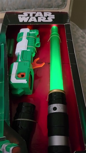 Licensed Disney STAR WARS Blade Builders BLAST-TECH LIGHTSABER Light Up & Sounds