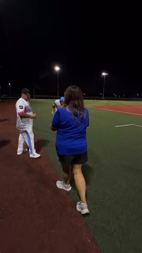 Florida vs Florida in the 1st bracket play game of the night for Mixed E. Are there bragging rights on the line. #playusssa #challengeaccepted | USSSA-Slowpitch Softball