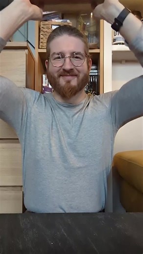 Days 6 and 7 — the final ones of this mystery calendar 🧀 Garlic & herb cream cheese spread on bread: creamy, aromatic, and super satisfying. Then a real surprise — crunchy sheep’s milk biscuits with a light cheesy note. No labels, no clues, just tasting and curiosity until the very end. Honestly? A pretty great way to finish this calendar. #CheeseTasting #FoodDiscovery #CheeseLover #robineatscheese #67