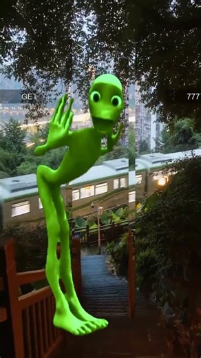 Green Alien Dance | Challenge