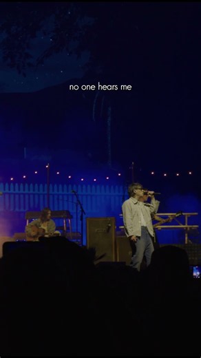 From the garage to The Gathering. “In The Garage” live from Weezer: The Gathering