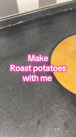 How to Make Delicious Roast Potatoes with Duck Fat