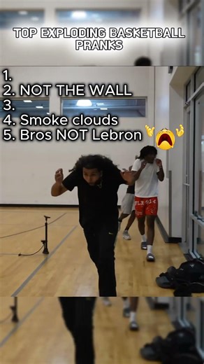 EXPLODING Basketball Prank! #viral #funny #basketball #sports