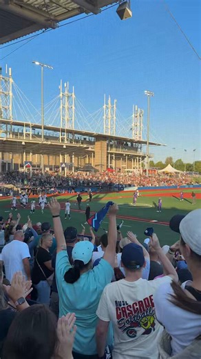 POV: you’re in the crowd for @ChefMeganCookin’s 2-HR game for the @AUSL_Cascade 👩‍🍳🔥