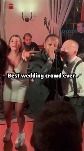 Bride & Groom Jump On Stage With The Singer… Wedding Crowd Goes Wild 🎤🔥 #viralwedding #weddingidea