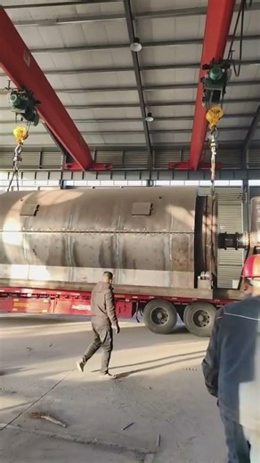 4sets of 12tons waste tyre pyrolysis machine will send to Tanzania