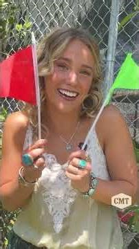 Red Flag / Green Flag with Avery Anna | #CMT