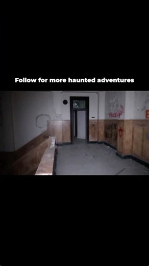 I Shouldn't Have Entered This Haunted Hospital Alone…😳