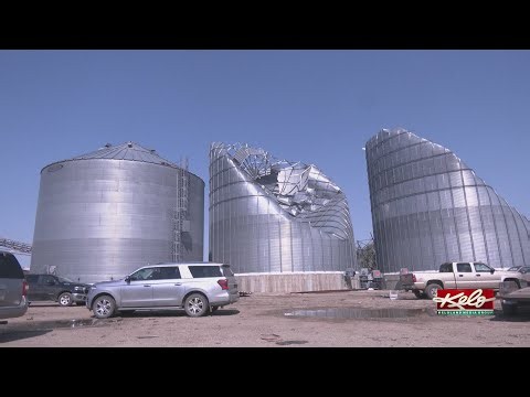 Highmore begins cleanup after 131 MPH winds