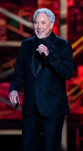Delilah – Tom Jones | One of the Greatest Voices of the ’60s ❤️🎤 #Delilah #TomJones #Oldies #shorts