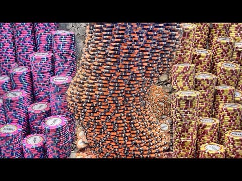I TRIED A $350,000,000.00 1 QUARTER CHALLENGE AT A HIGH LIMIT COIN PUSHER! Here’s What Happened…