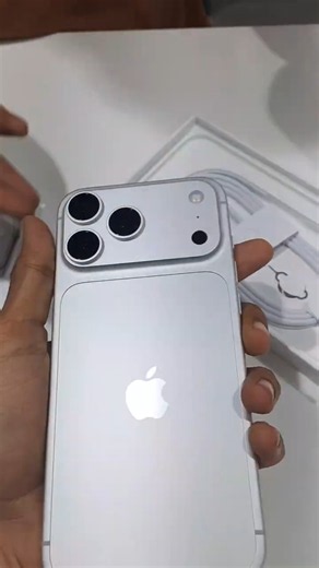 iphone 18 pro max 🤍 silver #iphone18promax #techduo #apple #iphone #techduo