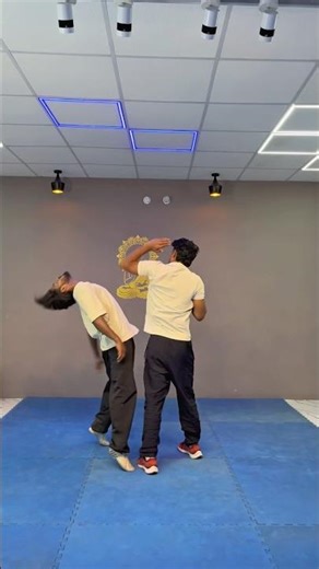 Quick Self Defense Move: Elbow Technique Explained | Ashish Yadav_95🔥 #selfdefense #elbowstrike