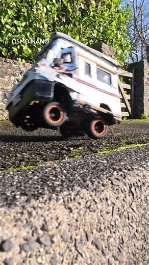 Who says holiday deliveries have to fly? 🎁 | Osmo Nano