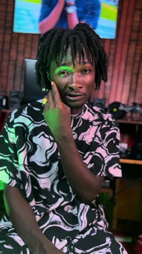 Kwesi Lynx Bagna - Full Song & Lyrics
