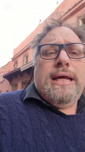 Filosofia Socrata: Saggezza e Riconoscere l'Ignoranza #shorts