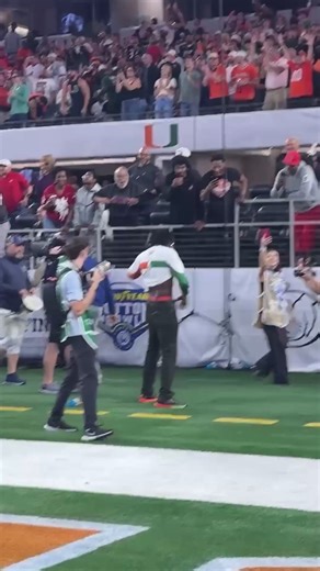 MICHAEL IRVIN TOOK OFF THE BELT AFTER MIAMI BEAT OHIO STATE 🔥 | SportsCenter