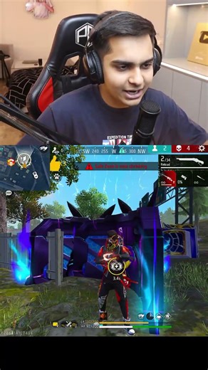 ESA CLUTCH MARA HAI KABHI 😱 | WAIT FOR END 😈 | #freefire #shorts #trending