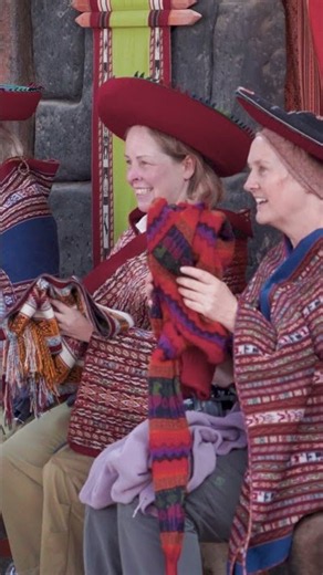 Weaving the Future in Chinchero 🇵🇪 | Andean Traditions #Shorts