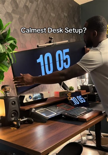 Clean And Aesthetic Desktop Workspace Ideas