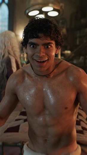 Watching ONE PIECE respectfully 👀 #OnePieceNetflix