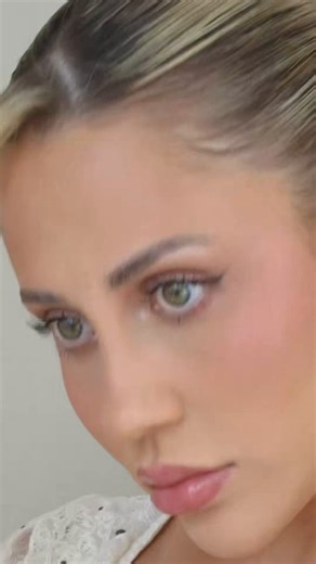 all eyes on the lashes 🖤 pro makeup artist sonia brings this stunning look to life with our new treble maker 3-in-1 mascara.available now on https://t.co/DzWCO4JdGwhttps://t.co/5lysnG2gBW https://t.co/9rW3yIqrXG