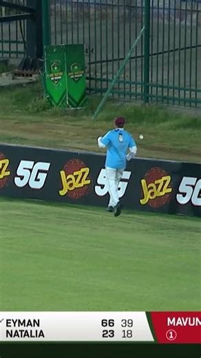 In the slot and deposited out of the park! Eyman flexing her six-hitting skills 💪 #PAKWvZIMW M9H1K