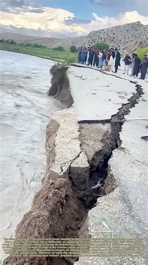 Forcing Controlled Fall: How Farmers Clear Loose Embankment Risks With a Pry Bar
