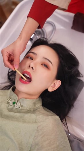 Relaxing ASMR Head Massage for Stress Relief