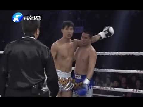 方便一记后手拳，对手躺地上直接睡着，拳击比赛#格斗 #wwe