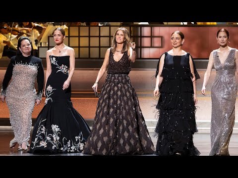 Oscars: Bridesmaids Cast REUNITES for 15th Anniversary!