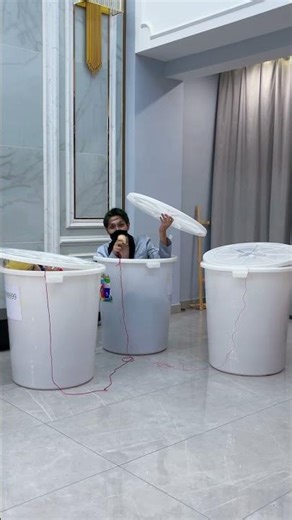 哈莉奎茵在桶里唱歌#Harley Quinn #joker