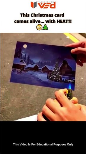 This Christmas Card Reacts to HEAT?! 😳🎄No Lights. Just Physics. #shorts #viral