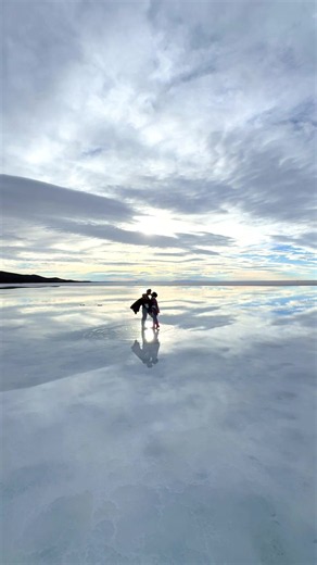 Efecto espejo en Salar de Uyuni: fotos y tips (25 de octubre)