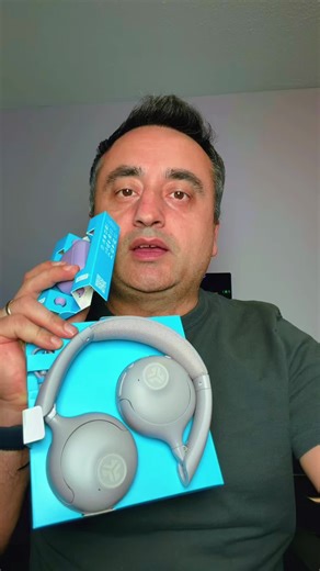 Two premium audio devices in one set—powerful sound with active noise canceling. #JLab #ANCHeadphones #WirelessAudio #TechDeals #TikTokShop