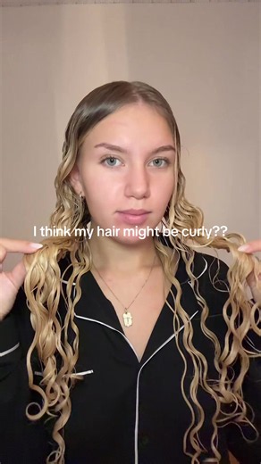 Do I Have Curly or Wavy Hair? Simple Ways to Tell