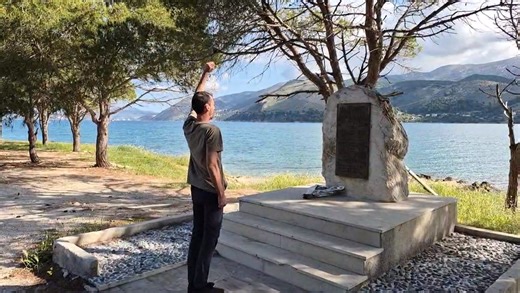 Πρωτομαγιά στην Κεφαλονιά: Κατάθεση στεφάνων από το Εργατικό Κέντρο και φορείς