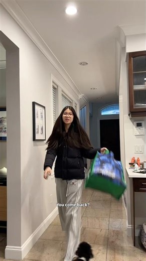 I have a strong competitor 🤪😅 #funnyvideo #comedy #siblings #relatable