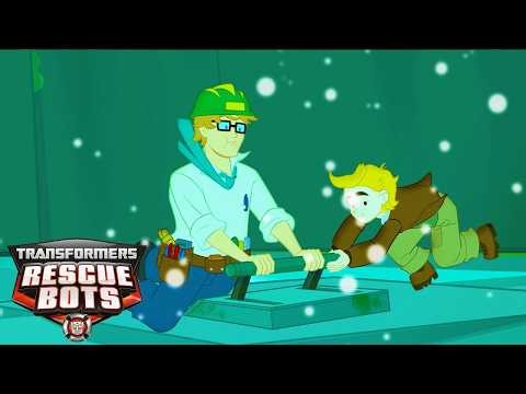 UNDERWATER Bot Rescues! 🌊 | Transformers: Rescue Bots