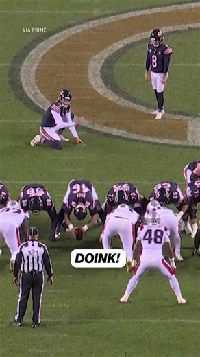Not a good sound for Bears fans to hear (via Prime) #doink #fieldgoal #bears