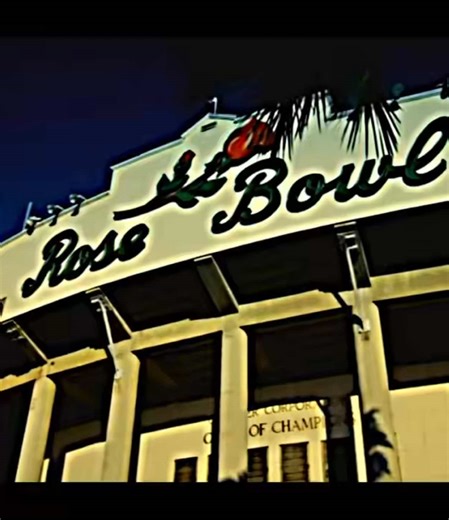 “In the Air Tonight” | Alabama Football Rose Bowl Hype | Roll Tide The moment is here. The lights are bright. And you can feel it… it’s in the air tonight. Alabama Football heads to the Rose Bowl in Pasadena, California, with everything on the line. History. Legacy. Championship DNA. From the grind of the season to the biggest stage in college football, the Crimson Tide is ready to make another statement. This is more than a game. This is Alabama. This is the Rose Bowl. 🎥 Turn it up. Lock in. R