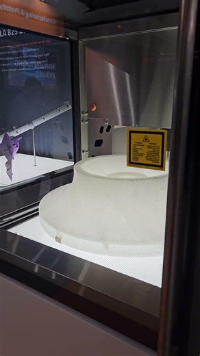 Rapid + TCT 2026: Massive 830 x 830 x 550 Dual Laser SLA 3D Printer