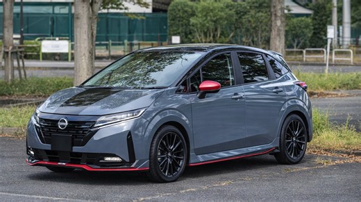 日産オーラNISMO、燃費と内装に不満あり?